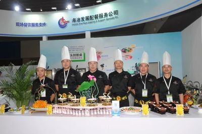 企地“CP”攜手亮相梅江會(huì)展中心——黑龍江優(yōu)質(zhì)農(nóng)產(chǎn)品集散中心在海油配餐智選生活體驗(yàn)館掛牌
