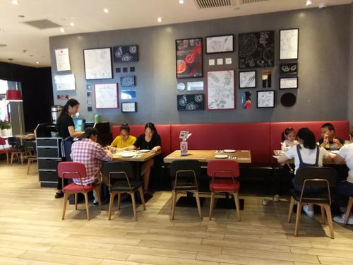 抓住顧客的56個餐飲服務細節，打造極致用餐體驗