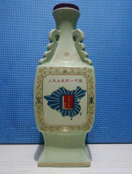 酒瓶最新資訊 玻璃酒瓶廠未來的發(fā)展趨勢與日用器皿的融合